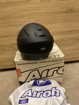 Otevřená helma na motorku AIROH, vel. XL - 4