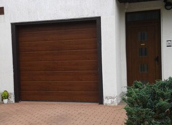 HORMANN SEKČNÍ GARÁŽOVÁ VRATA ISOMATIC 42 - 4