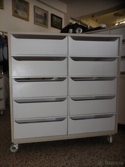 Vysoká oboustranná komoda s boxy - 4