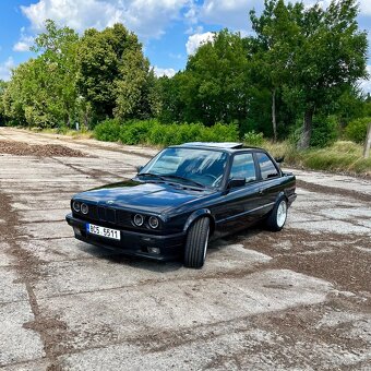 BMW E30 325i 2.5 COUPE 1989 (rezervace) - 4