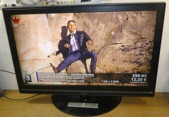 LCD televize JVC 42 palců (107cm), nemá DVBT2 - 4