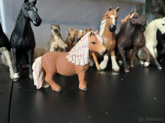 Schleich Koně - 4