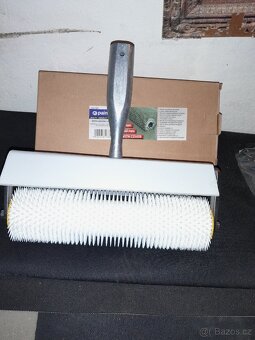 Profi váleček na samonivelační stěrku - 4