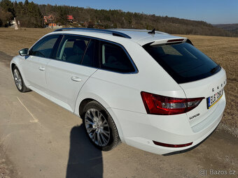 SUPERB iV 1.4TSI 115kW HYBRID STYLE+ ACC NAVI LED ČR DPH - 4