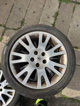 225/45/R17  Renault Laguna 2 - 4