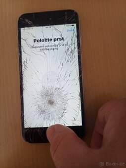 Apple iPhone 6 - 4