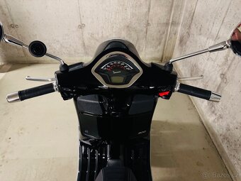 Vespa GTS 300 Super HPE, v záruce, 2600 km - 4