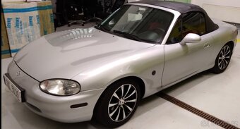 Mazda mx-5 Miata kabriolet TOP STAV - 4
