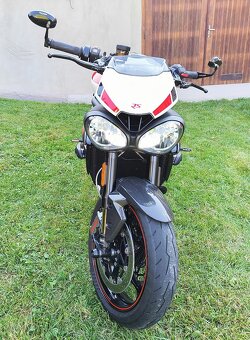 Speed Triple RS - 4