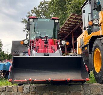 Kolový kloubový nakladač CR15 – 4,2 t, 58 kW - 4