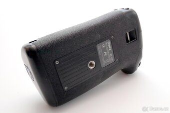 Battery grip Meike MK-70D (pro Canon EOS 70D) - 4