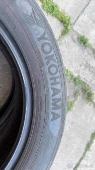 Prodám 2 ks letních runflat pneu Yokohama 245/50 R19 105W - 4