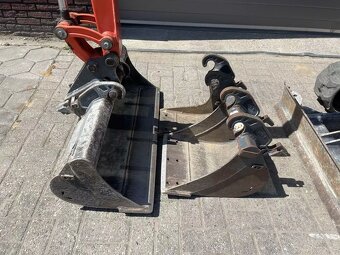 Minibagr Kubota KX019-4 - 4