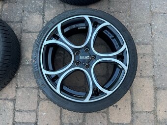Kompletní sada kol OZ Wave 5x110 17" + zánovní zimní pneu - 4