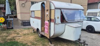Karavan r.v. 1983 - 4
