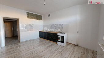 Pronájem, byt, 2+1, 76m2, Opava, ul. Dolní náměstí - 4