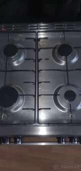 Plynový sporák s elektrickou troubou - 4