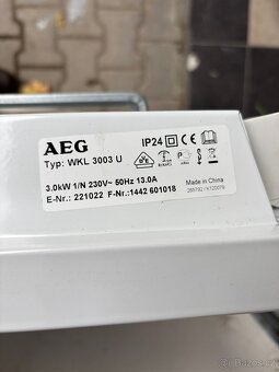 Prodám nástěnný přímotop AEG 3000W - 4