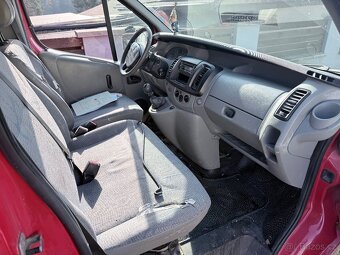 Renault Trafic 1.9dci 60kW - 4