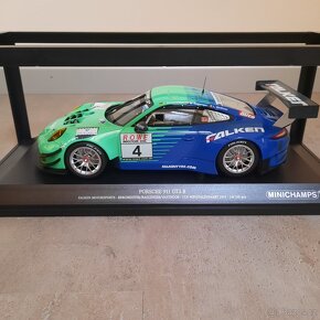 Porsche 911 GT3 R MINICHAMPS 1:18, 1/18 - 4