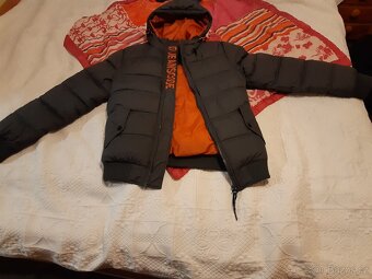 Prodám zimní pánskou bundu - 4
