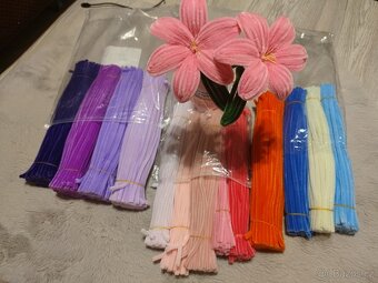 Lilie z chlupatých drátků - 4