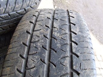 Prodám dvě kola na Transita Mk4-5 - 4