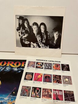 Europe - Prisoners in Paradise LP - 4