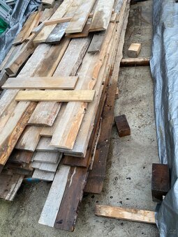 Stavební řezivo- trámky, prkna - 4