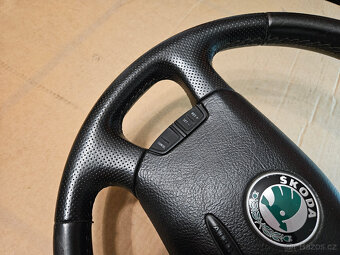 Škoda Octavia 1 Superb 1 multifunkční volant - 4