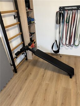 Závěsná lavice BenchK B3 - 4