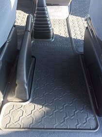 NOVE gumové koberce T4 - 4