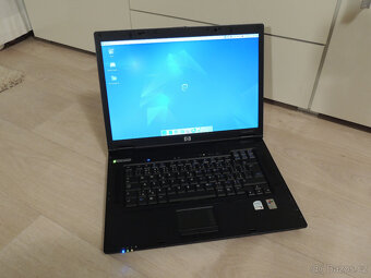 Laptop / notebook HP Compaq nx7300, Debian 12 - 4