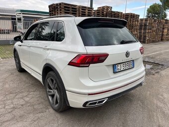 Volkswagen Tiguan 2.0TDi DSG Rezervované - 4