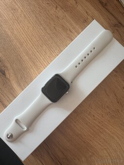 Apple Watch SE 2 - 4