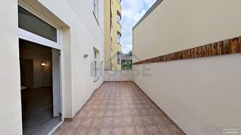 Jedinečný byt 4+kk, 126m2/B/T - Praha - Smíchov - 4