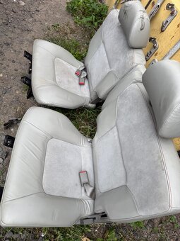 Zadní řada sedaček Nissan Patrol Y61 kraťas - 4