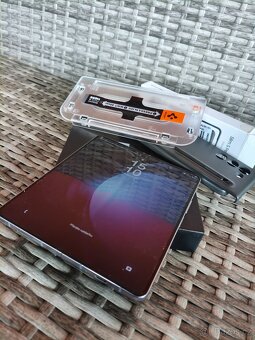Samsung Galaxy fold 5 - 4