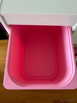 TROFAST schody bílé, růžové boxy - 4