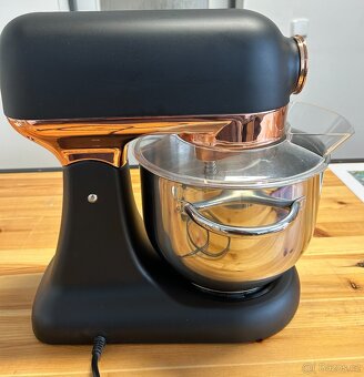 Kuchyňský robot - 4