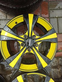 BMW--VW T5,T6-5X120-17"ALU KOLA - 4