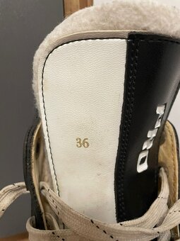 Hokejové brusle - 4