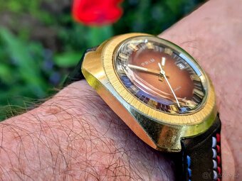 KRÁSNÉ MASIVNÍ HODINKY PRIM  HULK, kalibr 68. - 4