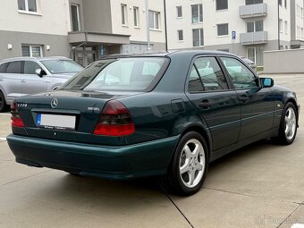 Mercedes-Benz C220 diesel AMG 17” NOVÁ TK a EK - 4
