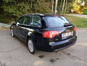 Audi A4 B7 2.0i - 4