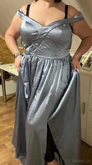 Nebesky modré plesové šaty - 4