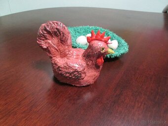 Soška slepice i s vejci - 4