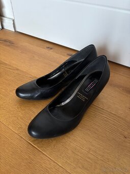 Dámské černé lodičky - 4