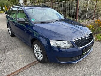 Škoda Octavia 1.Maj nebouraná - 4