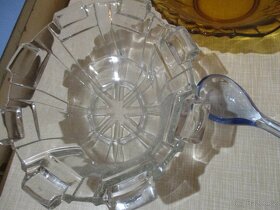 Staré skleněné mísy a lžíce hutní sklo - 4
